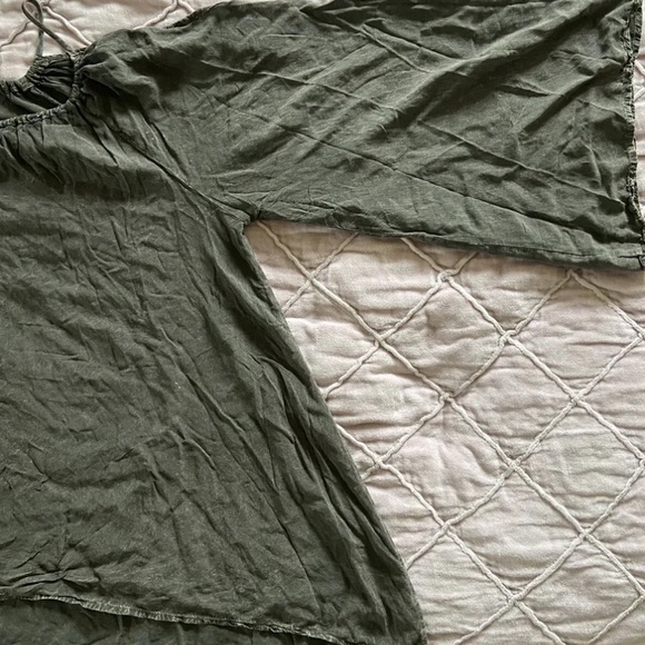 FICKLE Ash Grey Long Bell Sleeve Shoulder Cutout Top Tie Neck Blouse Women S - Picture 6 of 7